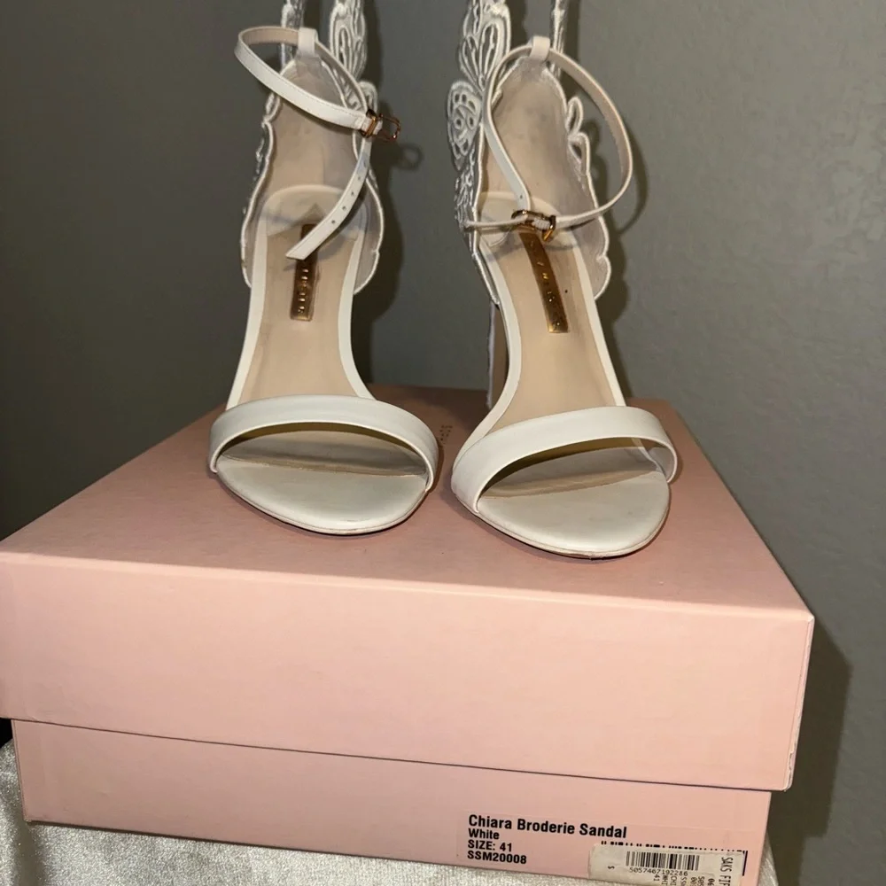 Sophia Webster Chiara White Sandals - Picture 1 of 11